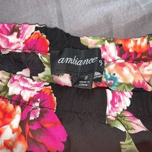 Ambiance Shorts